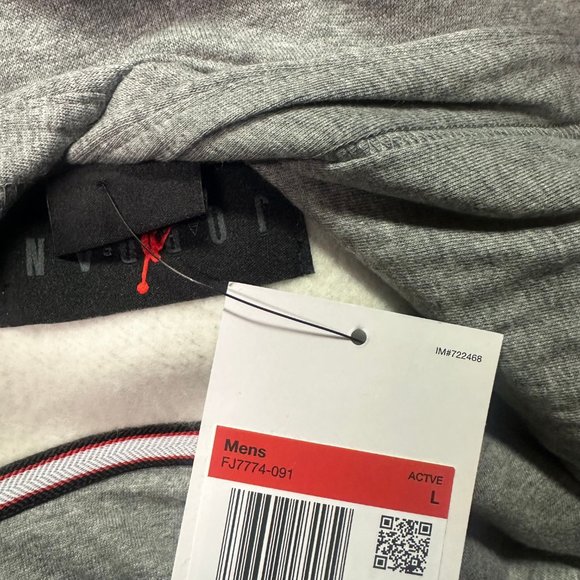Jordan Mens Gray Heather Essential Fleece Long Sleeve Pockets Pullover Hoodie - Picture 4 of 5